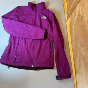 The North Face Women's Purple Fuchsia Jacket Fleece Lined